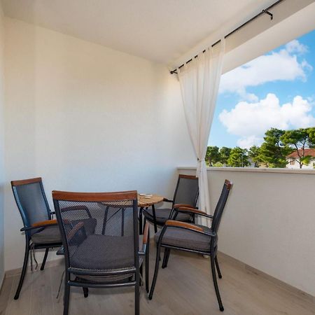 Apartment Apartman Mia 브로다리카 외부 사진