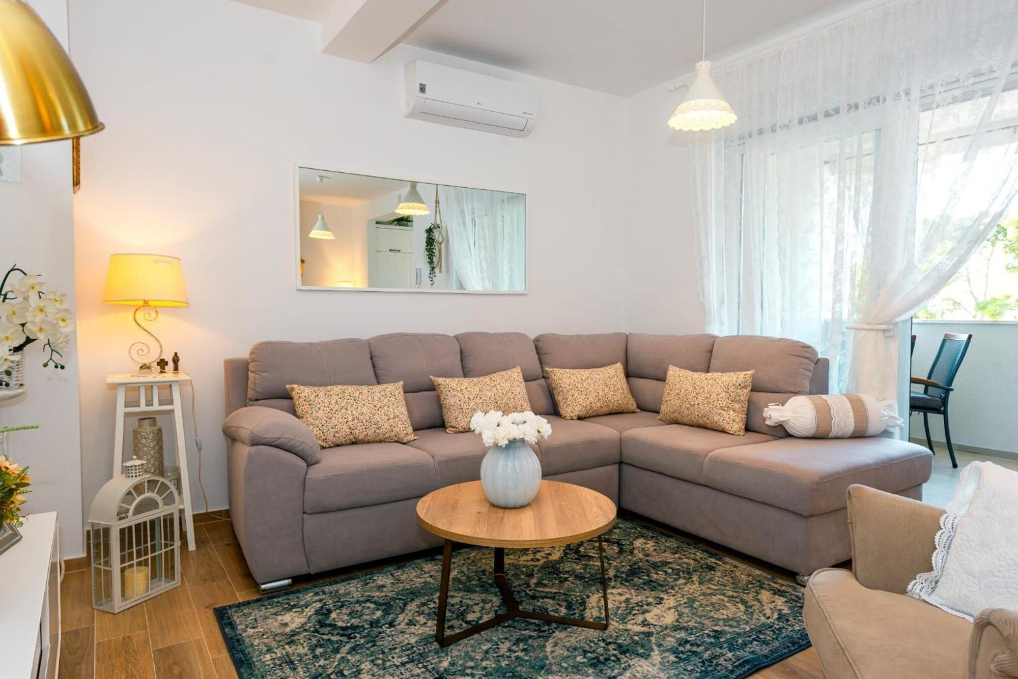 Apartment Apartman Mia 브로다리카 외부 사진